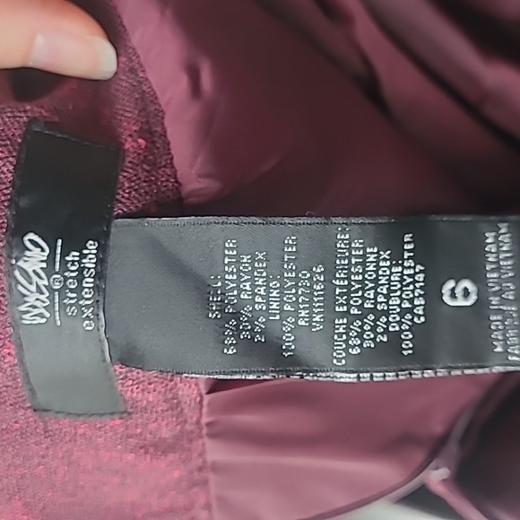 Mossimo Burgundy Pencil Skirt - Picture 6 of 8